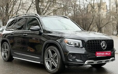 Mercedes-Benz GLB, 2021 год, 4 100 000 рублей, 1 фотография