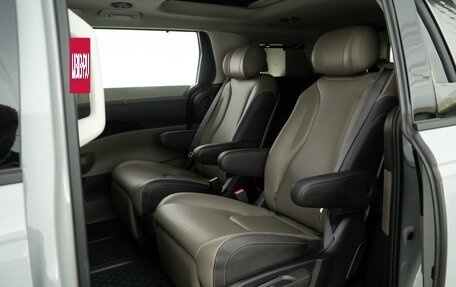 KIA Carnival, 2025 год, 10 фотография