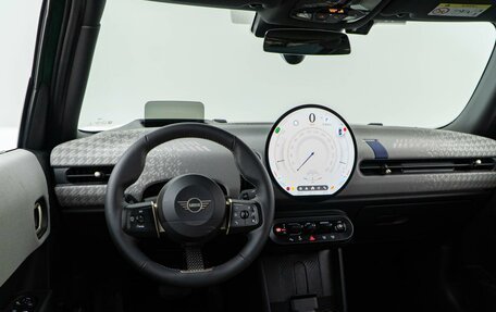 MINI Hatch, 2024 год, 9 фотография