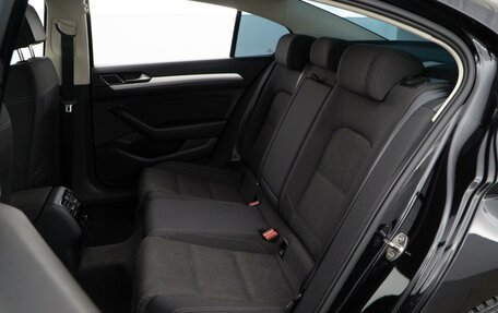 Volkswagen Passat B8 рестайлинг, 2019 год, 9 фотография