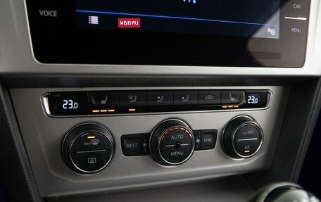 Volkswagen Passat B8 рестайлинг, 2019 год, 20 фотография