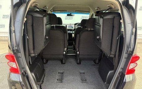 Honda Freed I, 2011 год, 1 000 000 рублей, 10 фотография