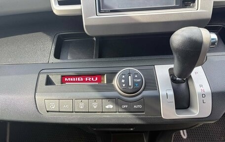 Honda Freed I, 2011 год, 1 000 000 рублей, 22 фотография