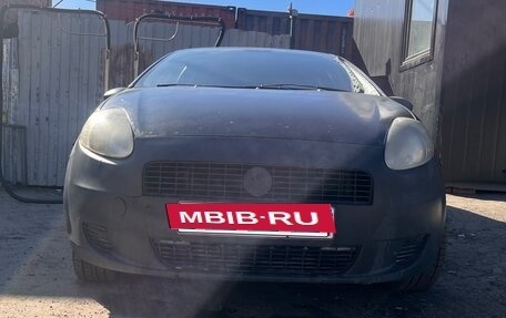 Fiat Punto III Punto Evo рестайлинг, 2007 год, 240 000 рублей, 17 фотография