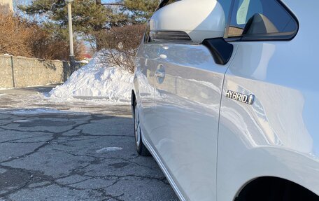 Toyota Prius Alpha I (ZVW40/41), 2016 год, 1 680 000 рублей, 9 фотография