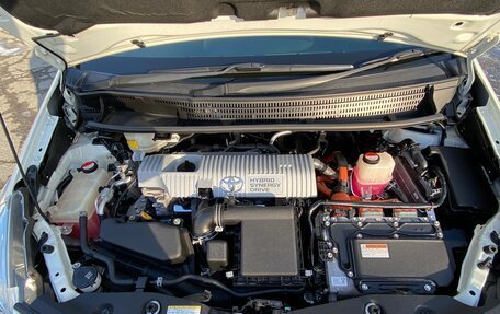 Toyota Prius Alpha I (ZVW40/41), 2016 год, 1 680 000 рублей, 12 фотография