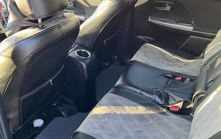 Toyota Prius Alpha I (ZVW40/41), 2016 год, 1 680 000 рублей, 20 фотография