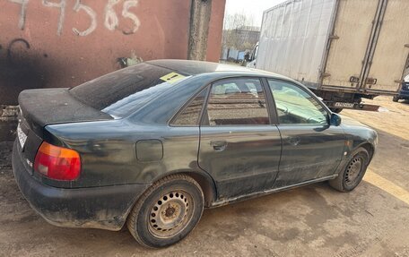 Audi A4, 1996 год, 260 000 рублей, 3 фотография