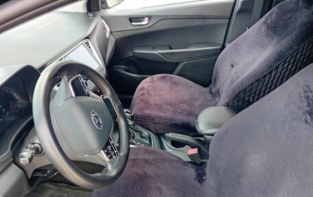 Hyundai Solaris II рестайлинг, 2020 год, 1 421 000 рублей, 6 фотография