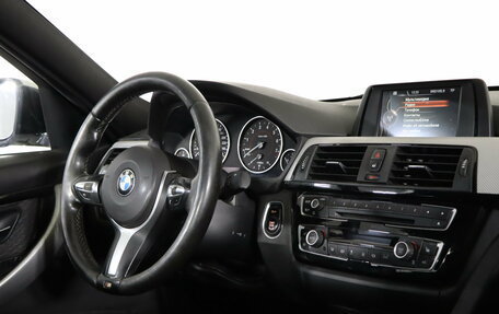 BMW 3 серия, 2017 год, 1 919 990 рублей, 12 фотография