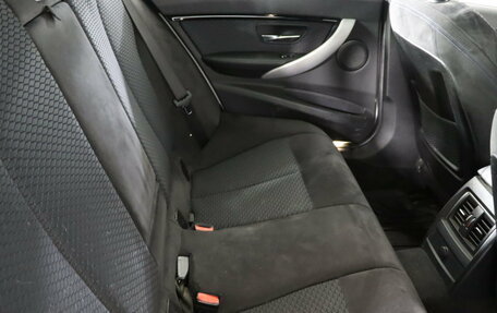 BMW 3 серия, 2017 год, 1 919 990 рублей, 22 фотография