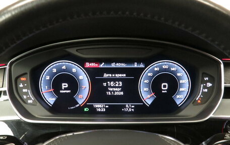 Audi A8, 2018 год, 4 300 000 рублей, 11 фотография