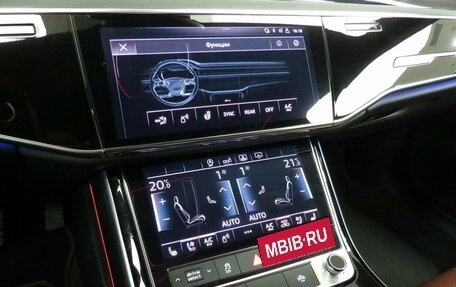 Audi A8, 2018 год, 4 300 000 рублей, 13 фотография