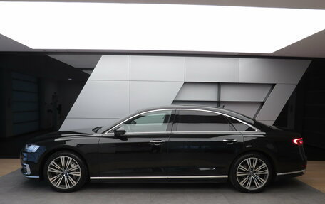 Audi A8, 2018 год, 4 300 000 рублей, 28 фотография