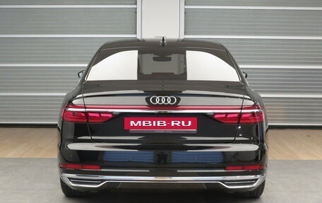 Audi A8, 2018 год, 4 300 000 рублей, 26 фотография