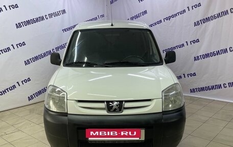 Peugeot Partner II рестайлинг 2, 2010 год, 395 000 рублей, 2 фотография