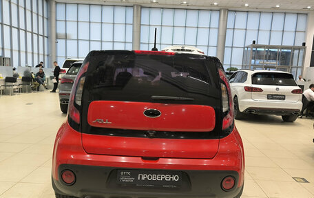 KIA Soul II рестайлинг, 2019 год, 1 785 000 рублей, 10 фотография