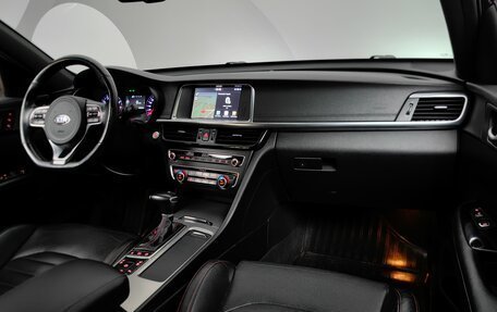 KIA Optima IV, 2017 год, 1 788 000 рублей, 13 фотография