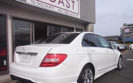 Mercedes-Benz C-Класс, 2012 год, 1 100 000 рублей, 4 фотография