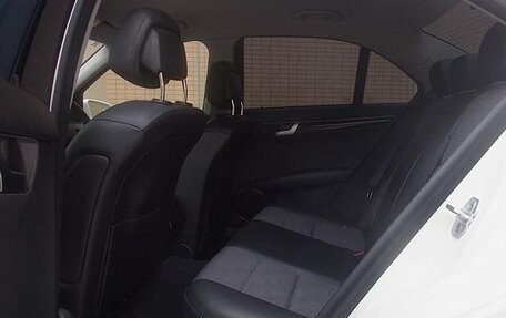 Mercedes-Benz C-Класс, 2012 год, 1 100 000 рублей, 18 фотография