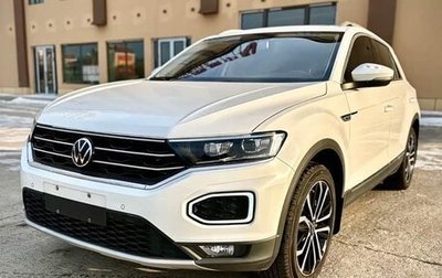 Volkswagen T-Roc I, 2023 год, 1 624 125 рублей, 1 фотография