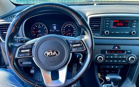 KIA Sportage IV рестайлинг, 2021 год, 2 575 000 рублей, 9 фотография