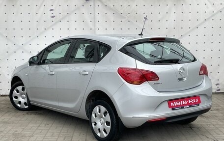 Opel Astra J, 2013 год, 890 000 рублей, 5 фотография