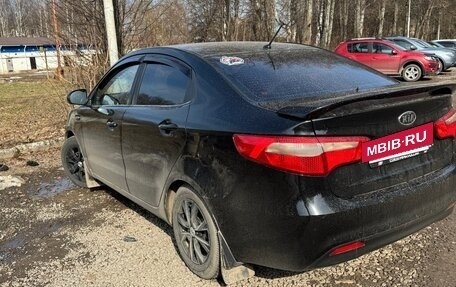 KIA Rio III рестайлинг, 2011 год, 695 000 рублей, 2 фотография