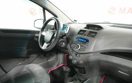 Chevrolet Spark III, 2011 год, 524 000 рублей, 10 фотография