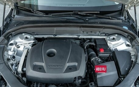 Volvo XC60 II, 2018 год, 3 500 000 рублей, 8 фотография