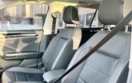 Volkswagen T-Roc I, 2023 год, 1 624 125 рублей, 16 фотография