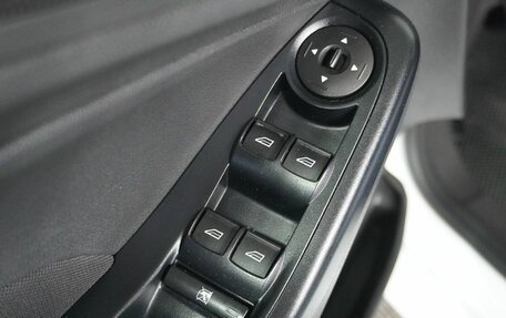 Ford Fiesta, 2015 год, 750 000 рублей, 14 фотография