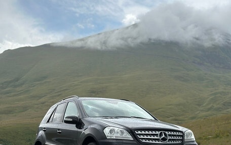 Mercedes-Benz M-Класс, 2008 год, 1 550 000 рублей, 1 фотография