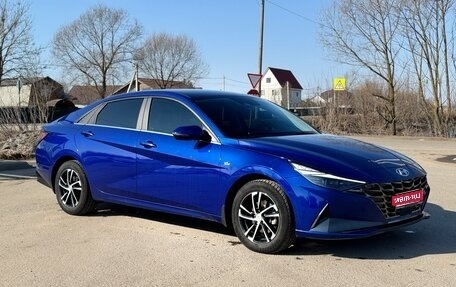 Hyundai Elantra, 2020 год, 2 300 000 рублей, 1 фотография