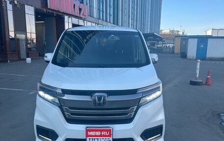 Honda Stepwgn IV, 2020 год, 2 500 000 рублей, 1 фотография