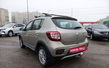 Renault Sandero II рестайлинг, 2015 год, 890 000 рублей, 8 фотография