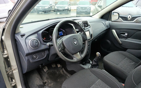 Renault Sandero II рестайлинг, 2015 год, 890 000 рублей, 20 фотография