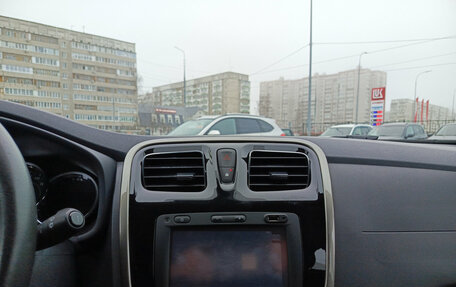 Renault Sandero II рестайлинг, 2015 год, 890 000 рублей, 18 фотография