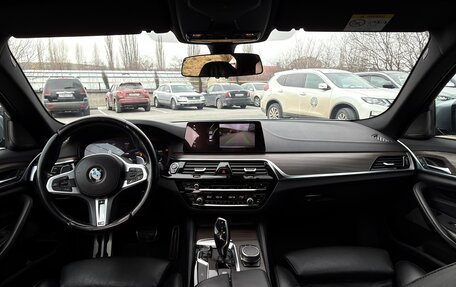 BMW 5 серия, 2018 год, 4 300 000 рублей, 5 фотография