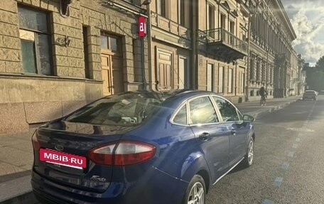 Ford Fiesta, 2015 год, 799 000 рублей, 5 фотография