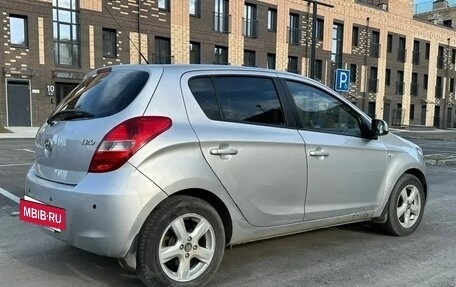 Hyundai i20 IB рестайлинг, 2010 год, 650 000 рублей, 4 фотография