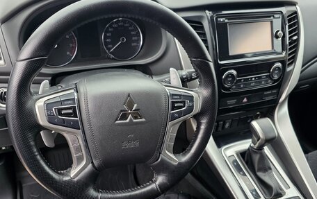 Mitsubishi Pajero Sport III рестайлинг, 2016 год, 3 400 000 рублей, 13 фотография