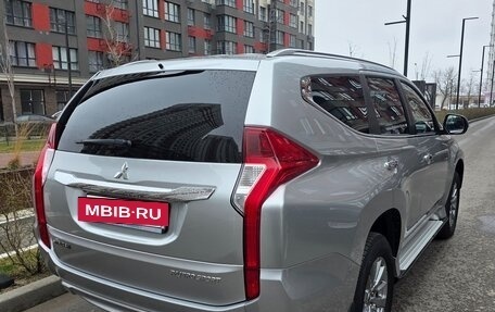 Mitsubishi Pajero Sport III рестайлинг, 2016 год, 3 400 000 рублей, 3 фотография