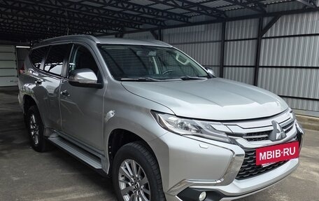 Mitsubishi Pajero Sport III рестайлинг, 2016 год, 3 400 000 рублей, 19 фотография