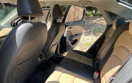 Chevrolet Cruze II, 2022 год, 1 265 000 рублей, 7 фотография