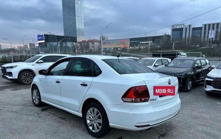 Volkswagen Polo VI (EU Market), 2016 год, 875 000 рублей, 3 фотография