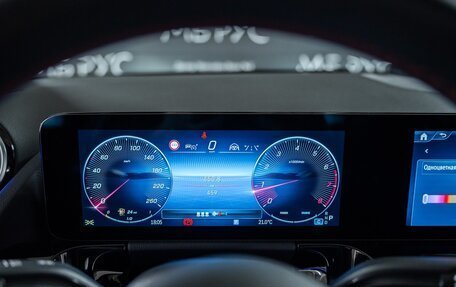 Mercedes-Benz GLA, 2025 год, 6 900 000 рублей, 14 фотография