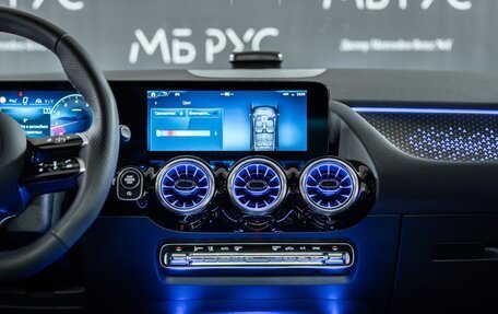 Mercedes-Benz GLA, 2025 год, 6 900 000 рублей, 15 фотография