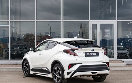 Toyota C-HR I рестайлинг, 2018 год, 1 950 000 рублей, 2 фотография
