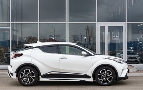 Toyota C-HR I рестайлинг, 2018 год, 1 950 000 рублей, 5 фотография